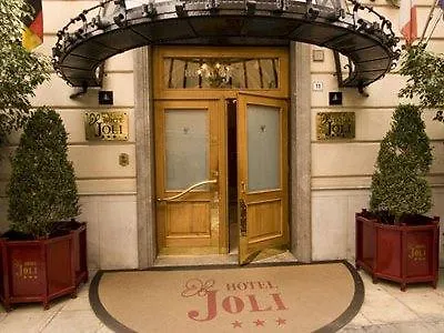 Hotel Joli باليرمو 3*,